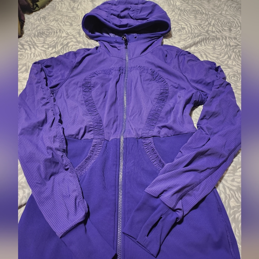 Lululemon Sweater